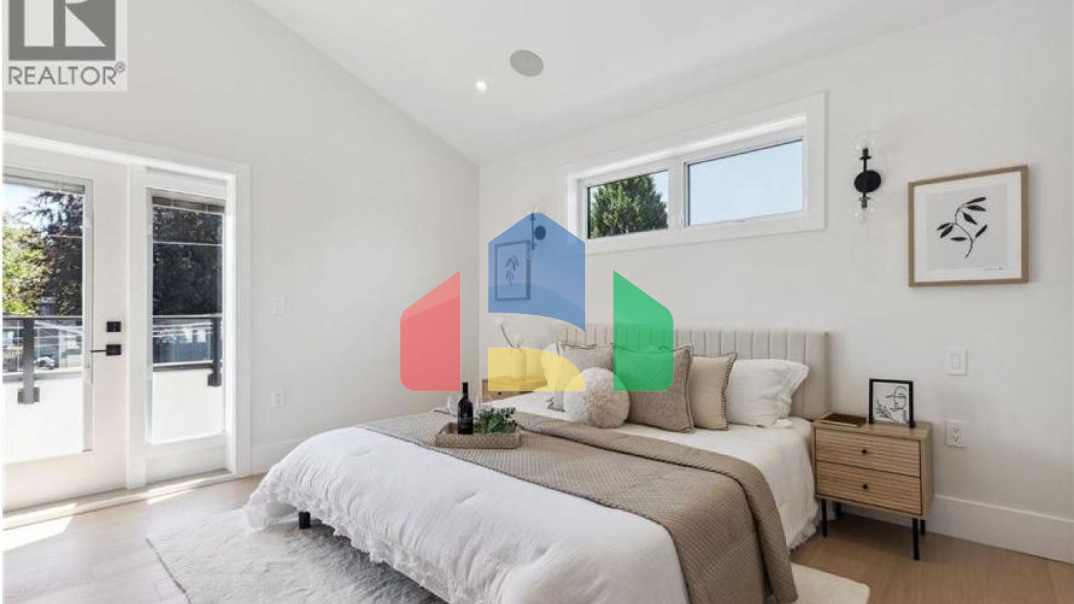 Residential - Single Family Home - Vancouver, Canada - Canada