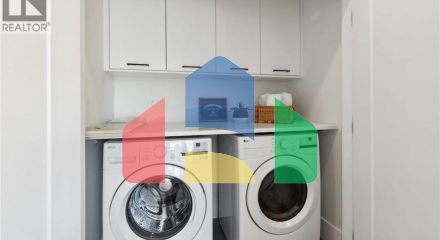 Residential - Single Family Home - Vancouver, Canada - Canada