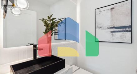 Residential - Single Family Home - Vancouver, Canada - Canada