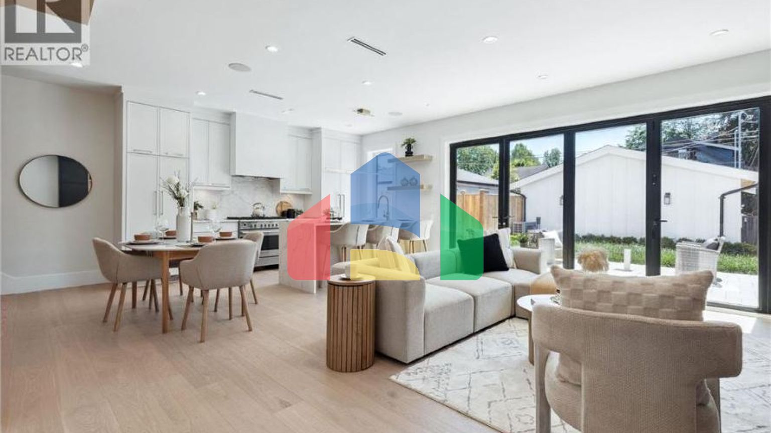 Residential - Single Family Home - Vancouver, Canada - Canada