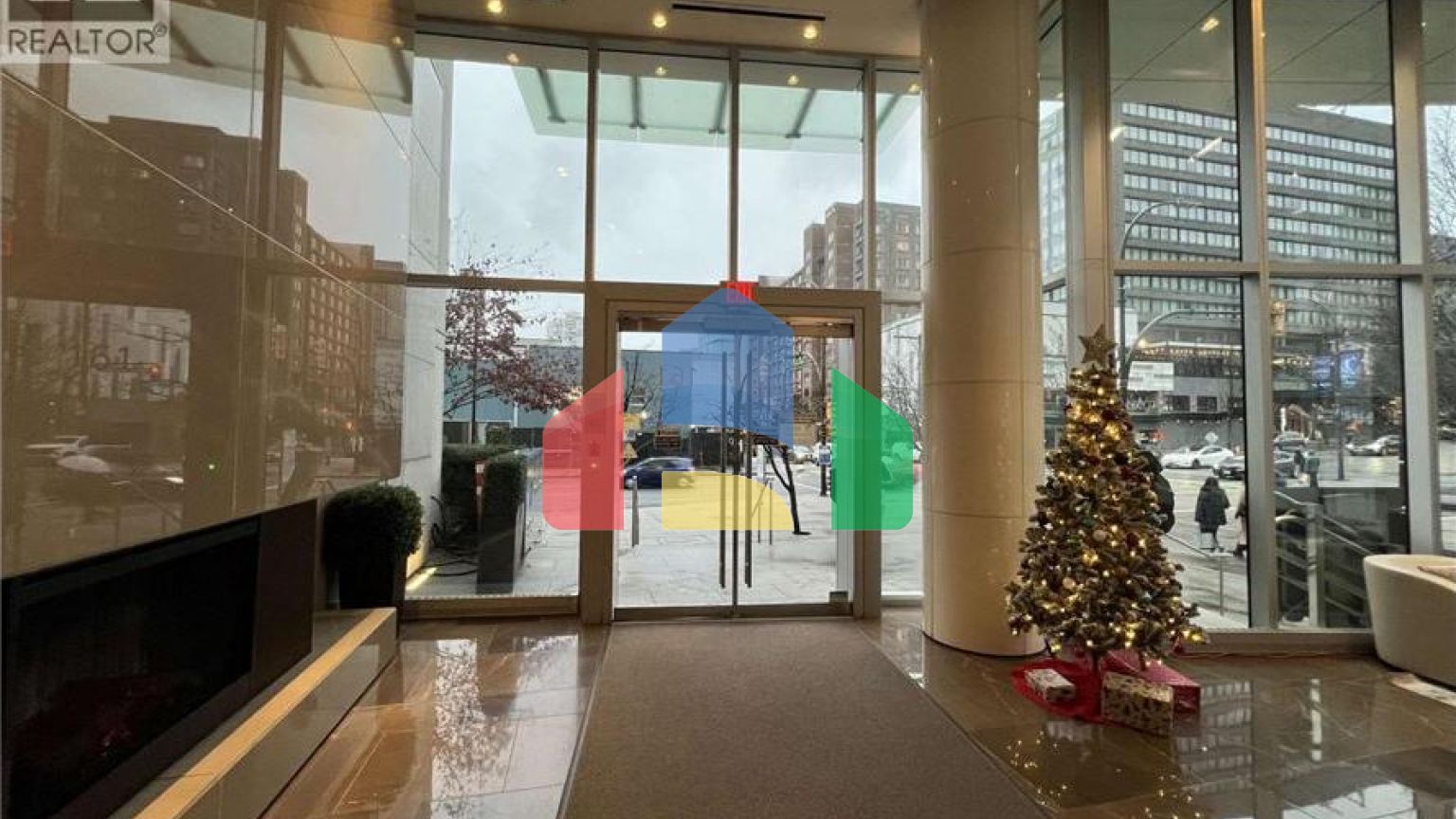 Residential - Single Family Home - Vancouver, Canada - Canada