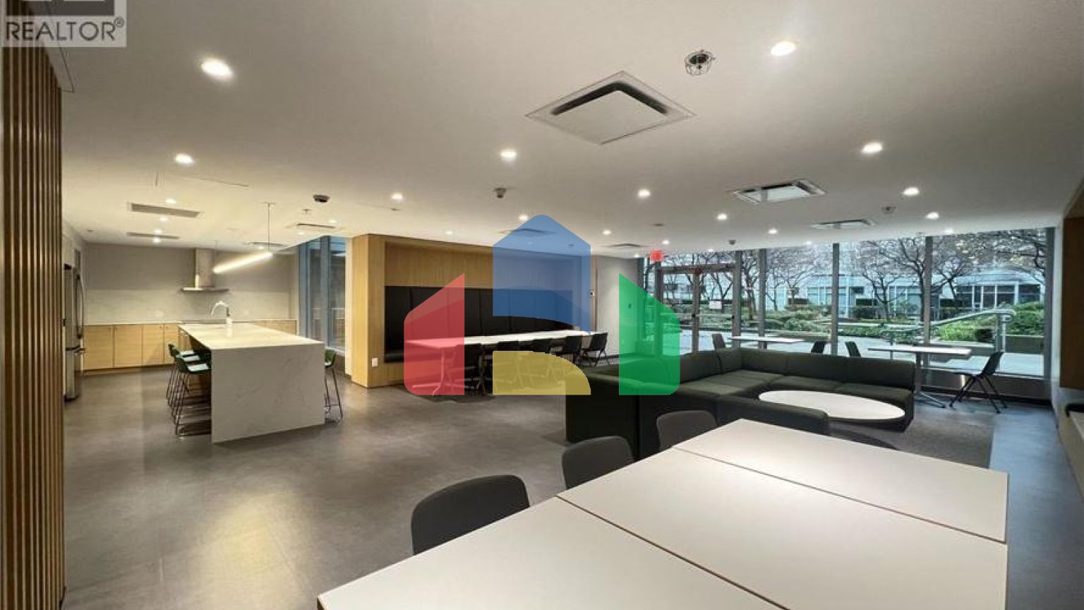 Residential - Single Family Home - Vancouver, Canada - Canada