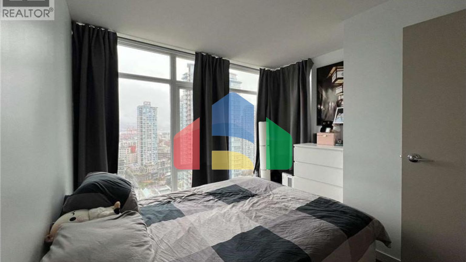 Residential - Single Family Home - Vancouver, Canada - Canada