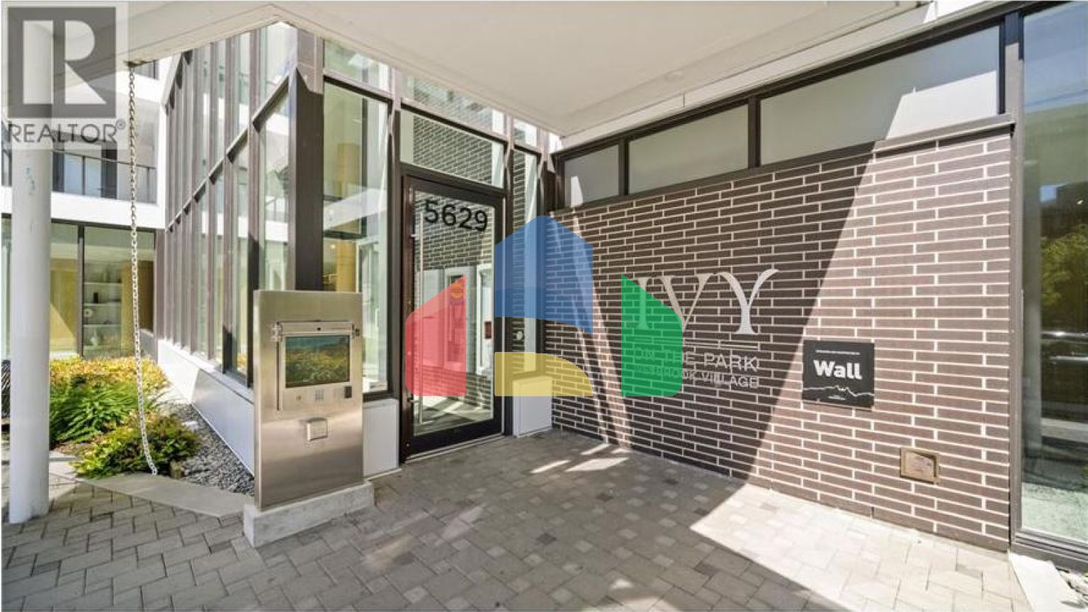 Residential - Single Family Home - Vancouver, Canada - Canada