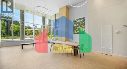 Residential - Single Family Home - Vancouver, Canada - Canada