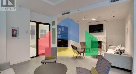 Residential - Condo/Apartment - Vancouver, Canada - Canada