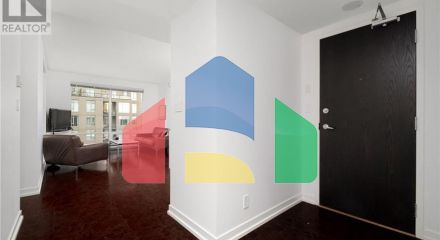 Residential - Condo/Apartment - Vancouver, Canada - Canada