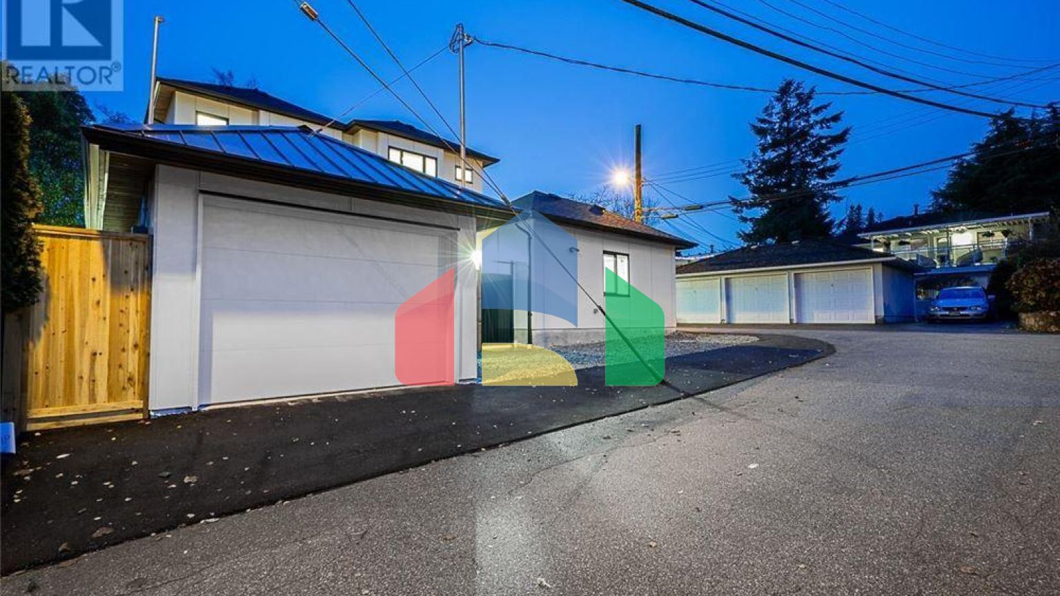 Residential - Condo/Apartment - Vancouver, Canada - Canada