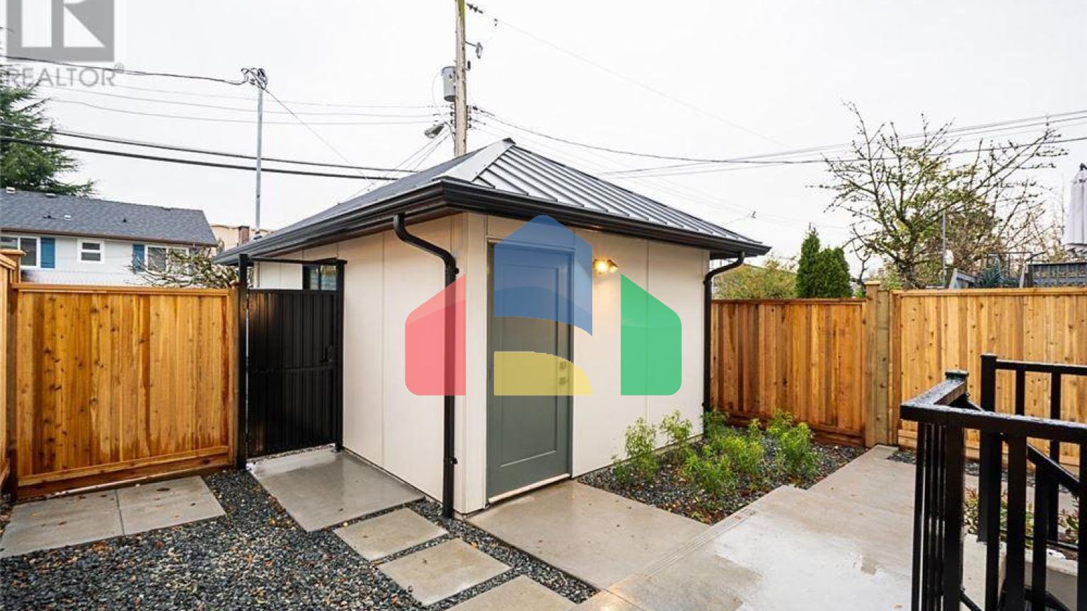 Residential - Condo/Apartment - Vancouver, Canada - Canada