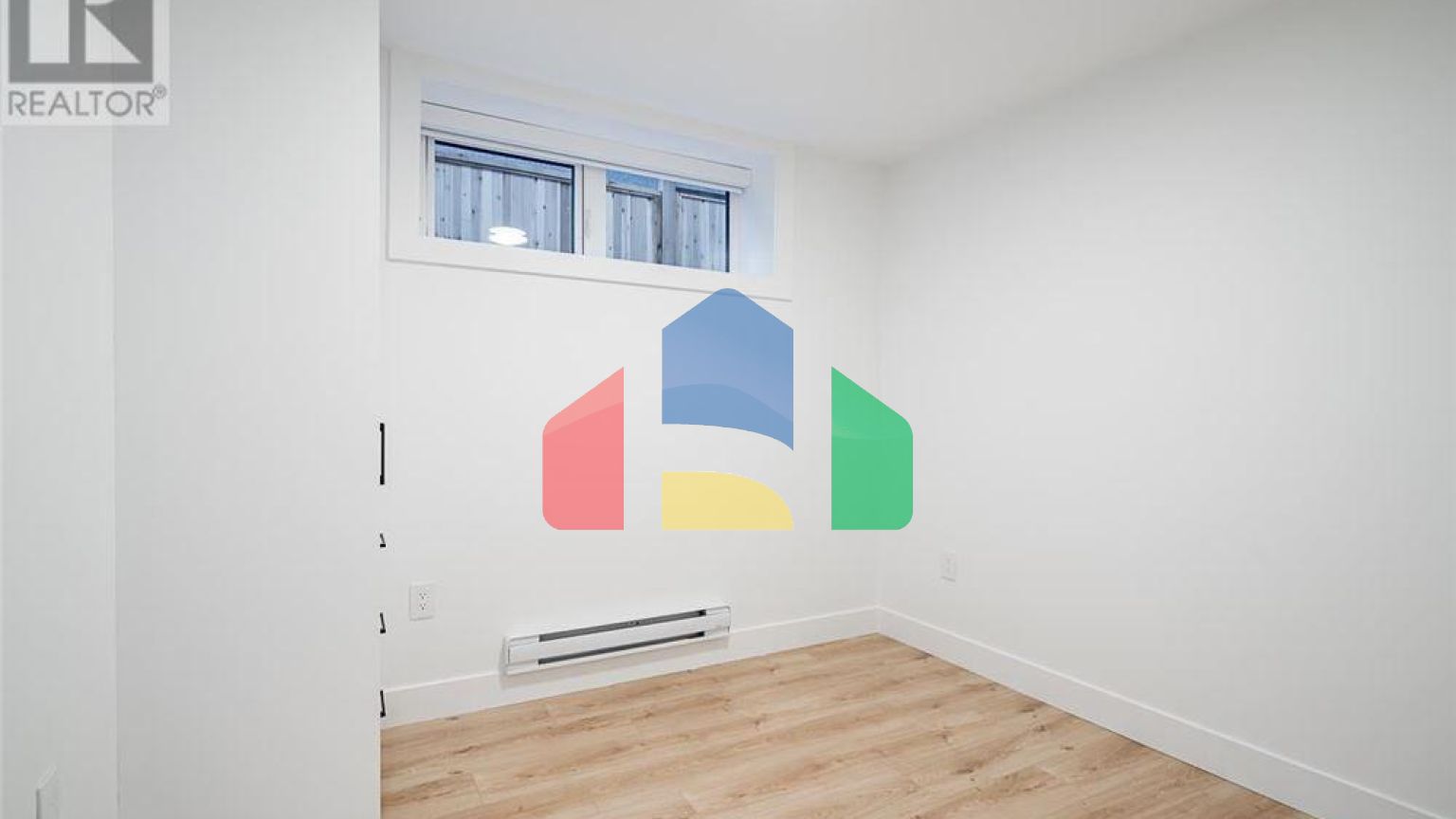 Residential - Condo/Apartment - Vancouver, Canada - Canada