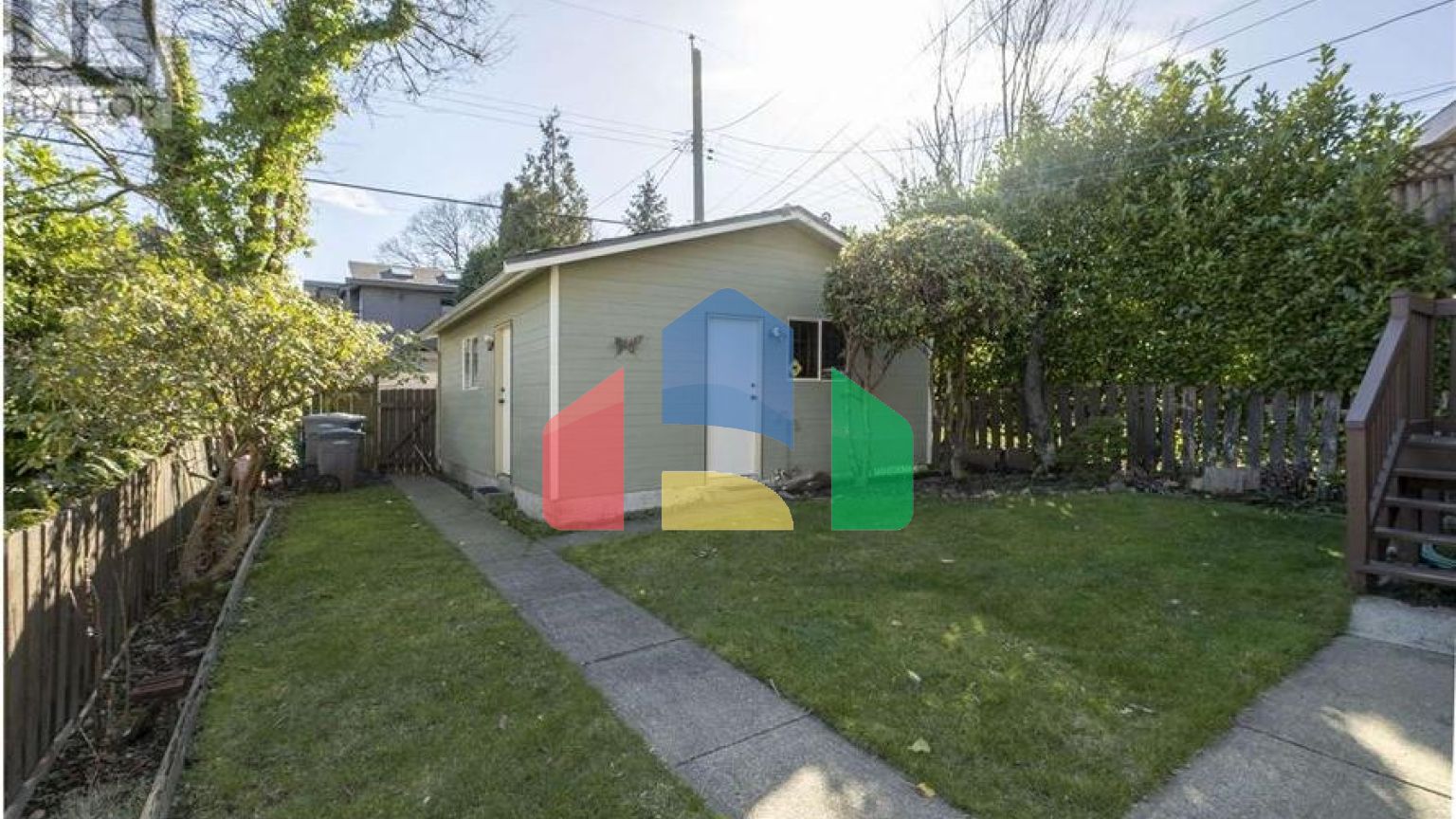 Residential - Single Family Home - Vancouver, Canada - Canada