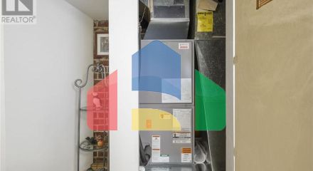 Residential - Single Family Home - Vancouver, Canada - Canada