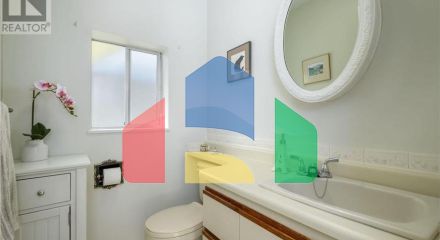 Residential - Single Family Home - Vancouver, Canada - Canada