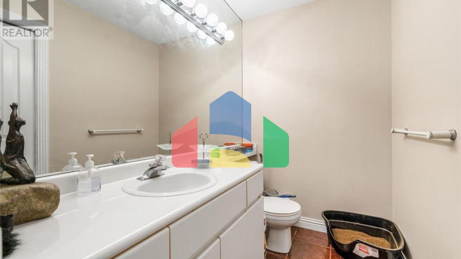 Residential - Single Family Home - Vancouver, Canada - Canada