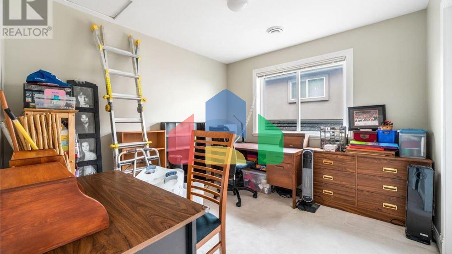 Residential - Single Family Home - Vancouver, Canada - Canada