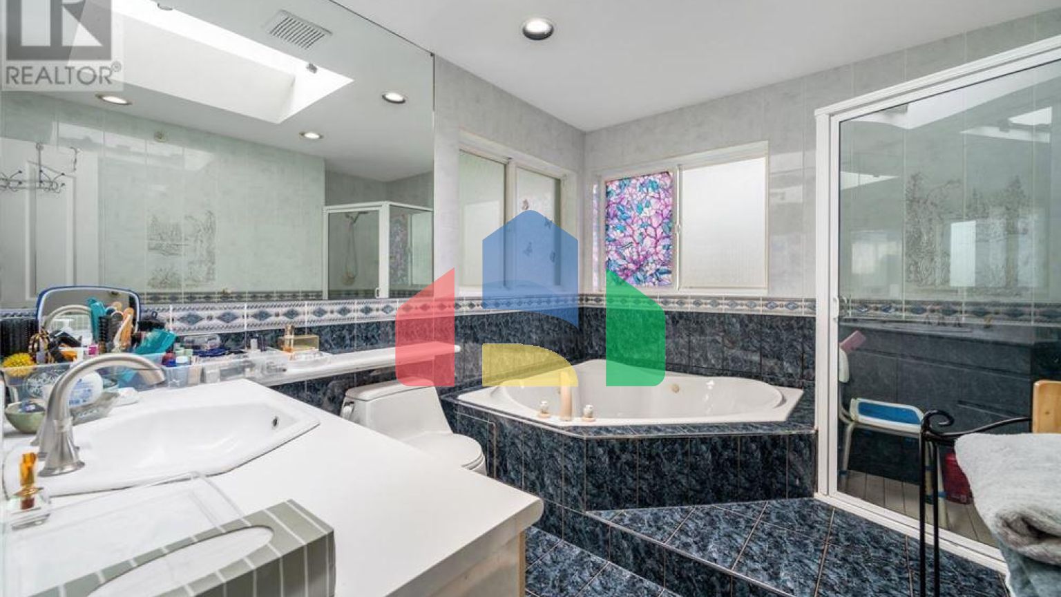 Residential - Single Family Home - Vancouver, Canada - Canada