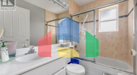 Residential - Single Family Home - Vancouver, Canada - Canada