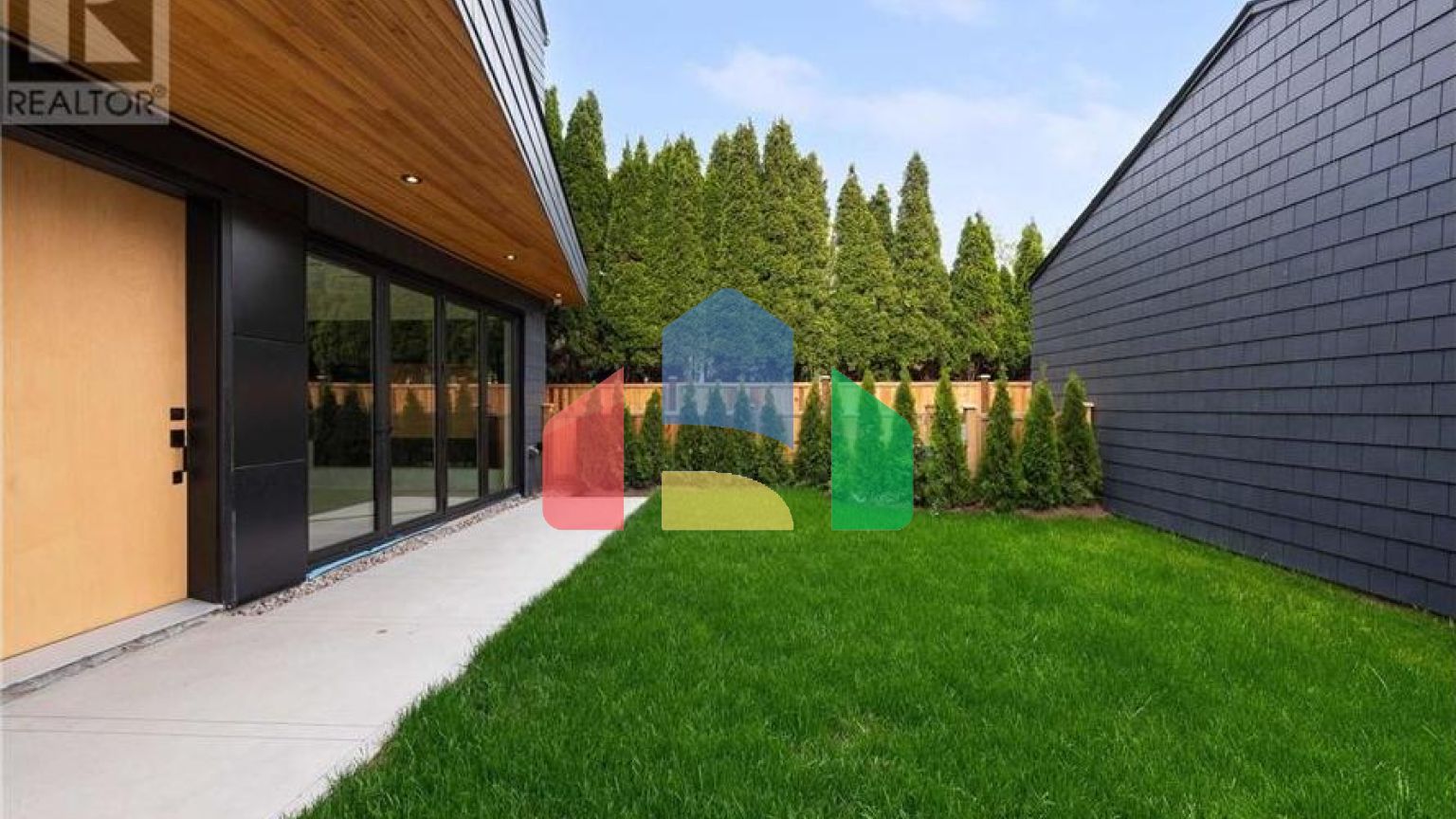 Residential - Condo/Apartment - Vancouver, Canada - Canada