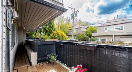 Residential - Condo/Apartment - Vancouver, Canada - Canada