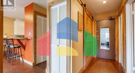 Residential - Condo/Apartment - Vancouver, Canada - Canada