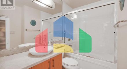 Residential - Condo/Apartment - Vancouver, Canada - Canada