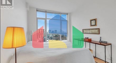 Residential - Condo/Apartment - Vancouver, Canada - Canada
