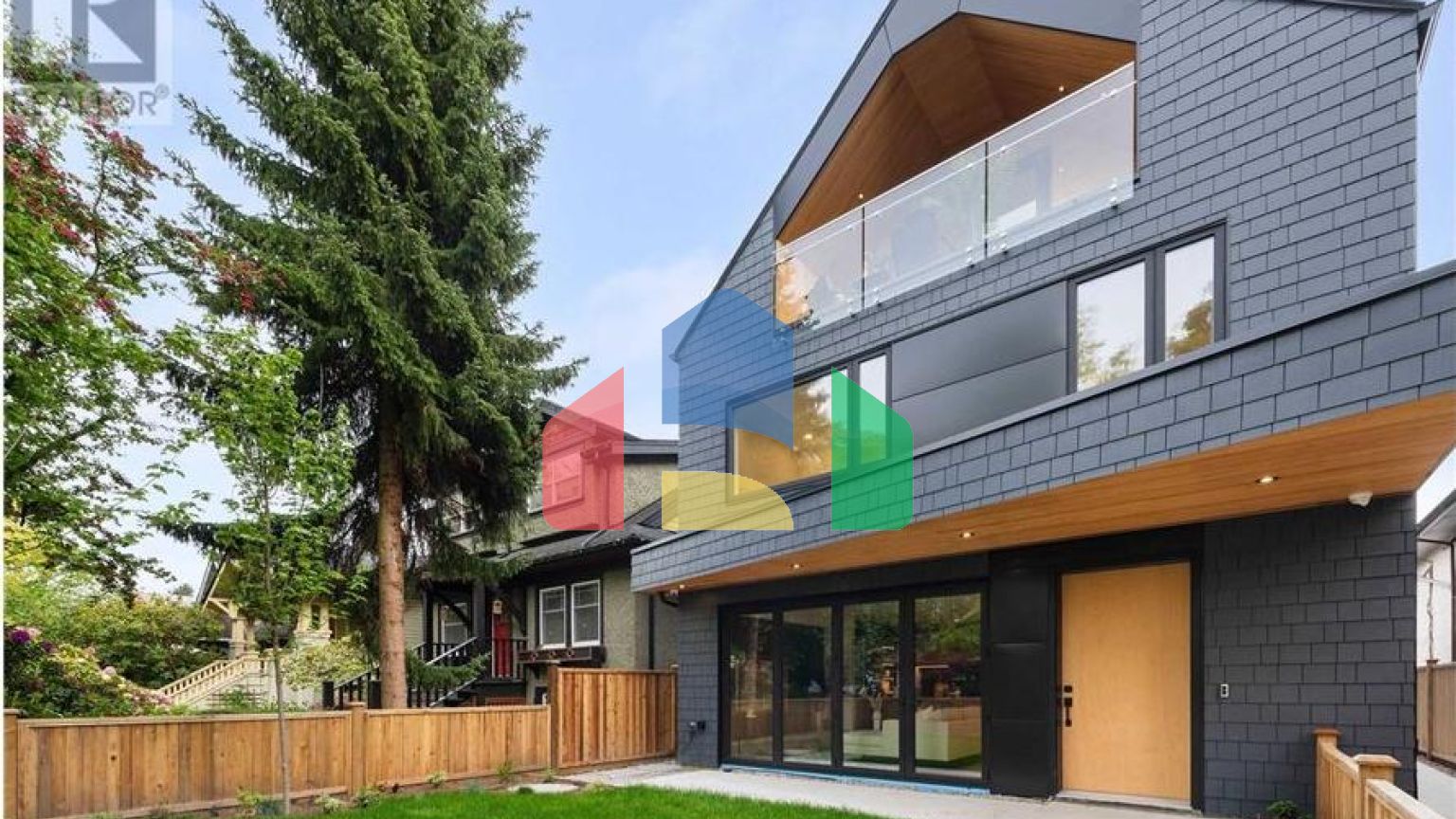 Residential - Condo/Apartment - Vancouver, Canada - Canada