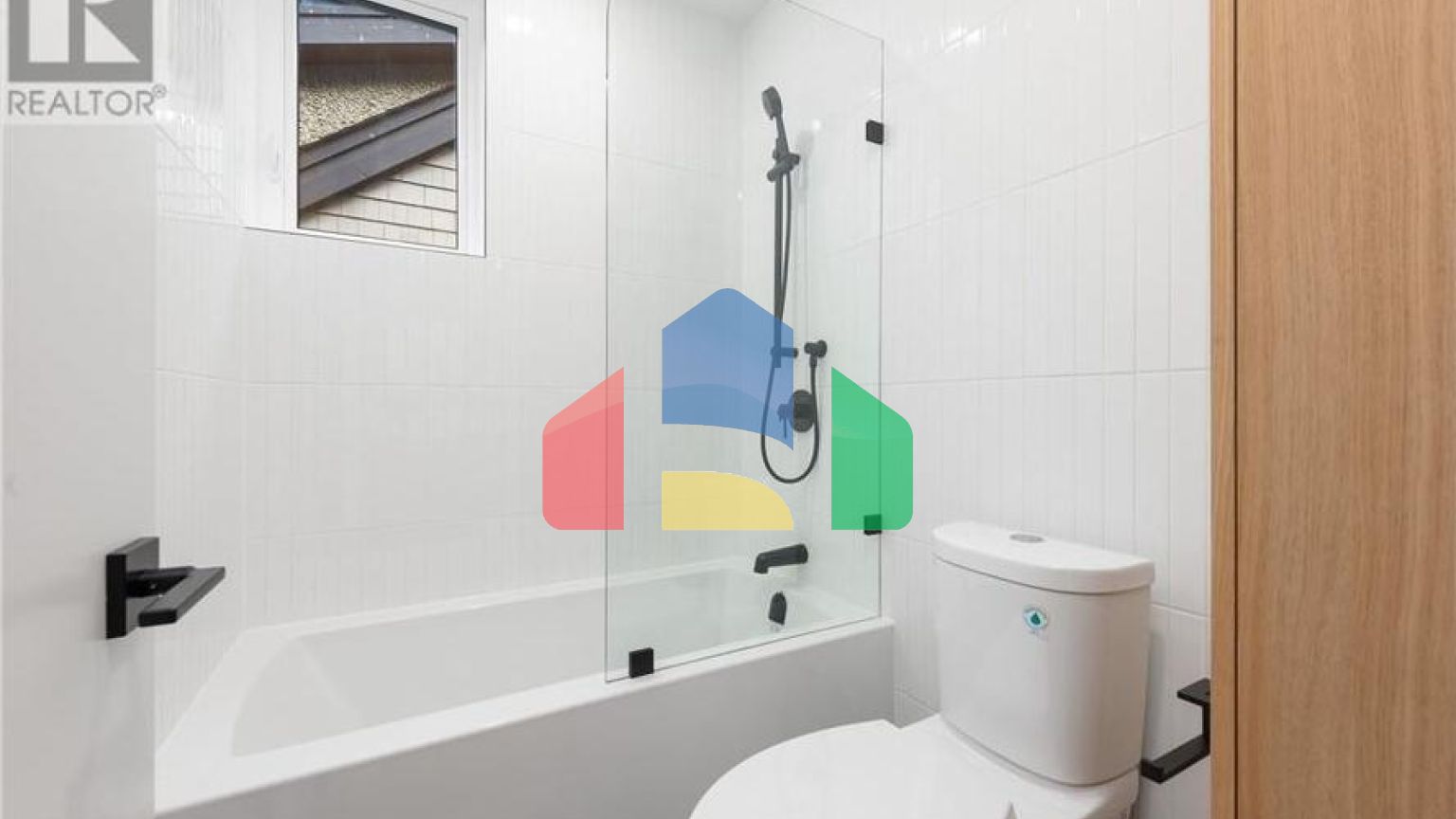 Residential - Condo/Apartment - Vancouver, Canada - Canada