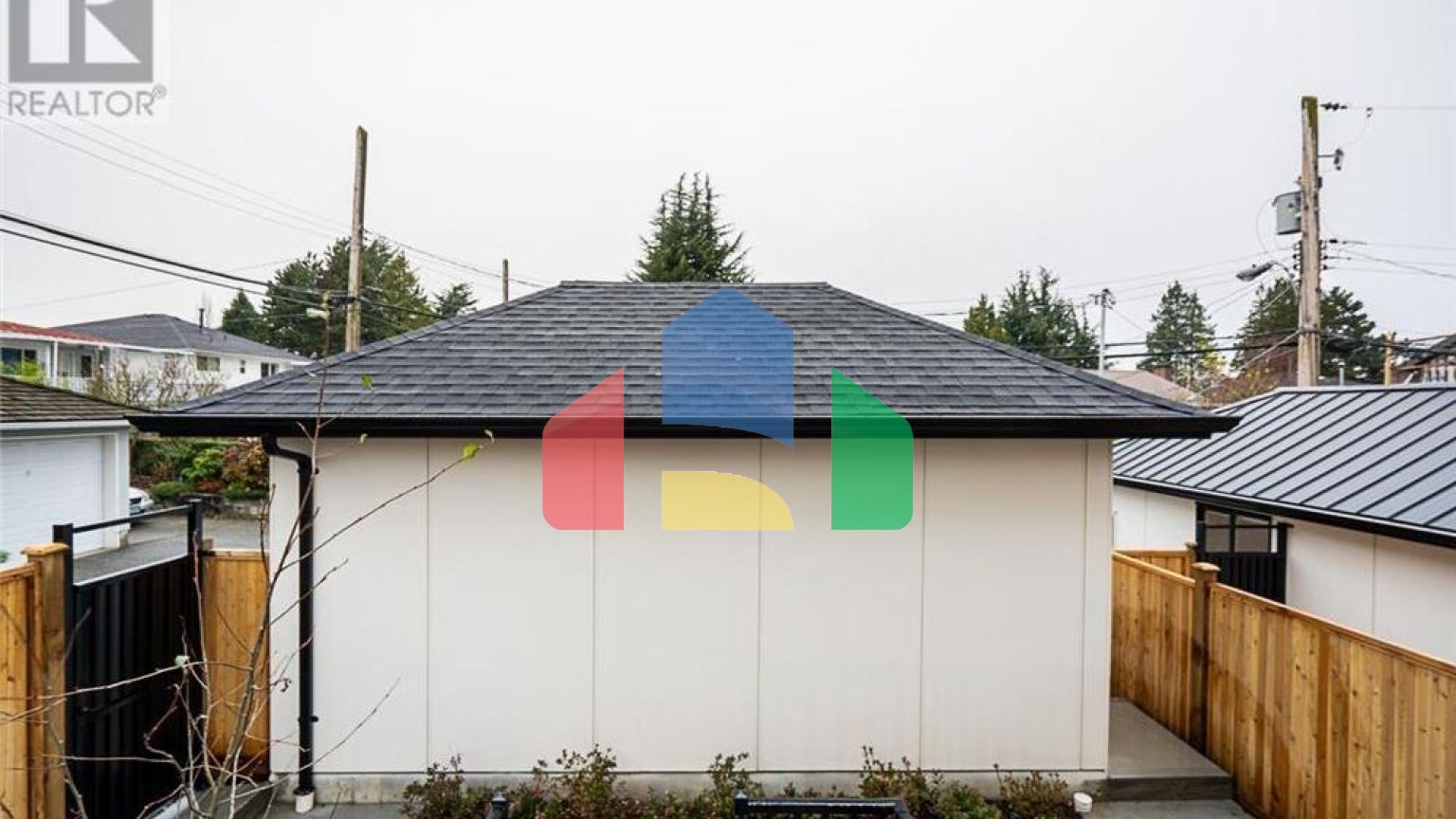 Residential - Condo/Apartment - Vancouver, Canada - Canada