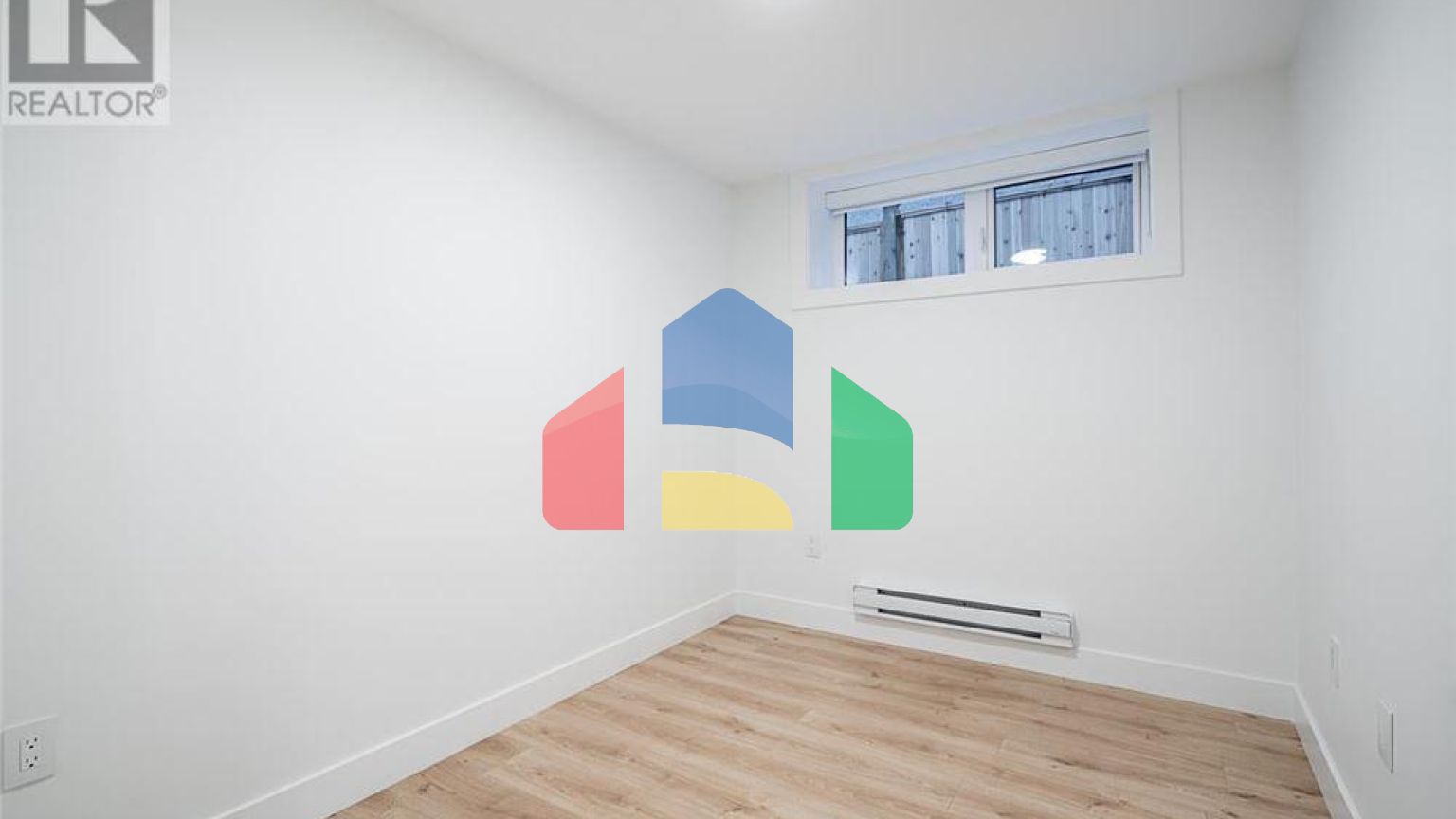 Residential - Condo/Apartment - Vancouver, Canada - Canada