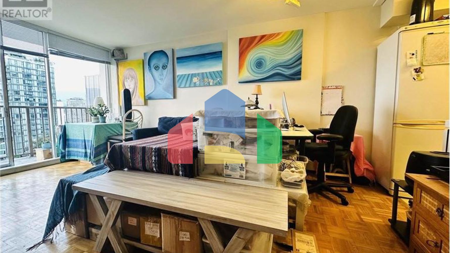 Residential - Single Family Home - Vancouver, Canada - Canada