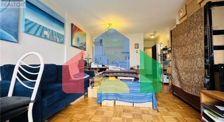 Residential - Single Family Home - Vancouver, Canada - Canada