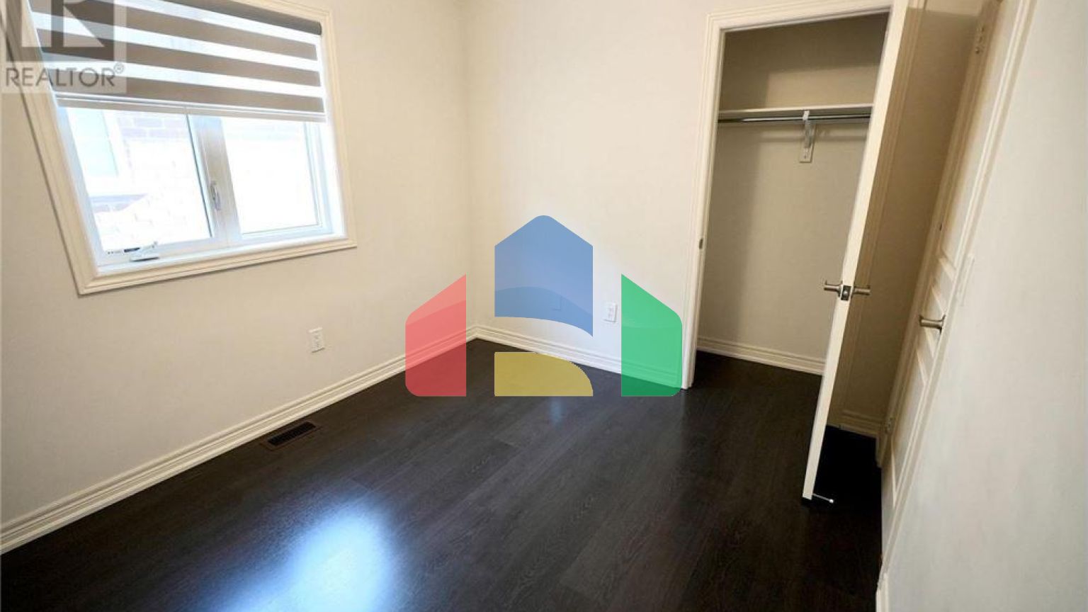 Residential - Single Family Home - Vaughan, Canada - Canada