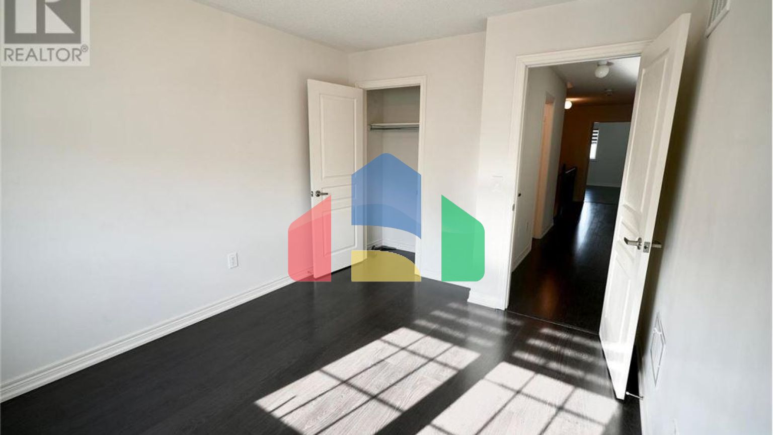 Residential - Single Family Home - Vaughan, Canada - Canada