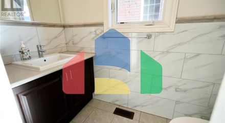 Residential - Single Family Home - Vaughan, Canada - Canada