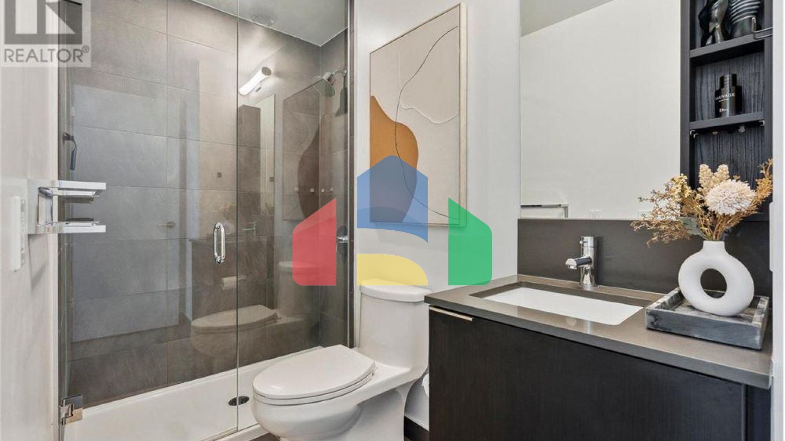 Residential - Condo/Apartment - Vaughan, Canada - Canada