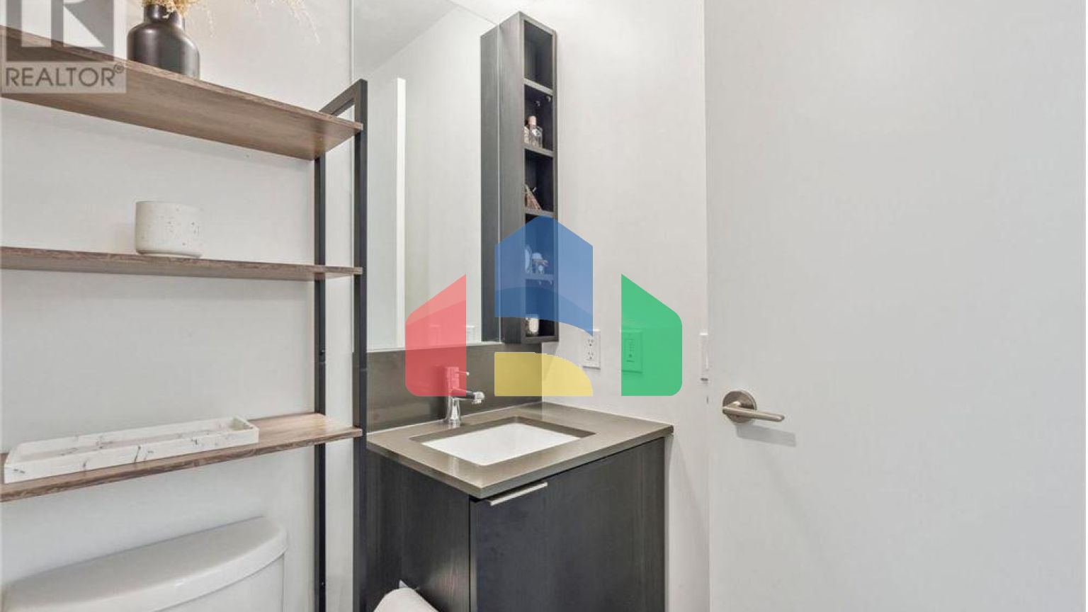 Residential - Condo/Apartment - Vaughan, Canada - Canada