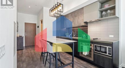 Residential - Condo/Apartment - Vaughan, Canada - Canada