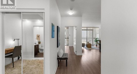Residential - Condo/Apartment - Vaughan, Canada - Canada