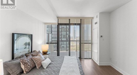 Residential - Condo/Apartment - Vaughan, Canada - Canada
