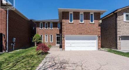 Residential - Single Family Home - Vaughan, Canada - Canada