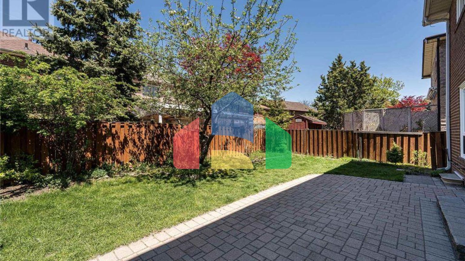 Residential - Single Family Home - Vaughan, Canada - Canada