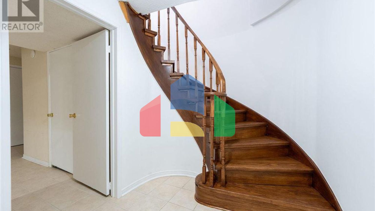 Residential - Single Family Home - Vaughan, Canada - Canada