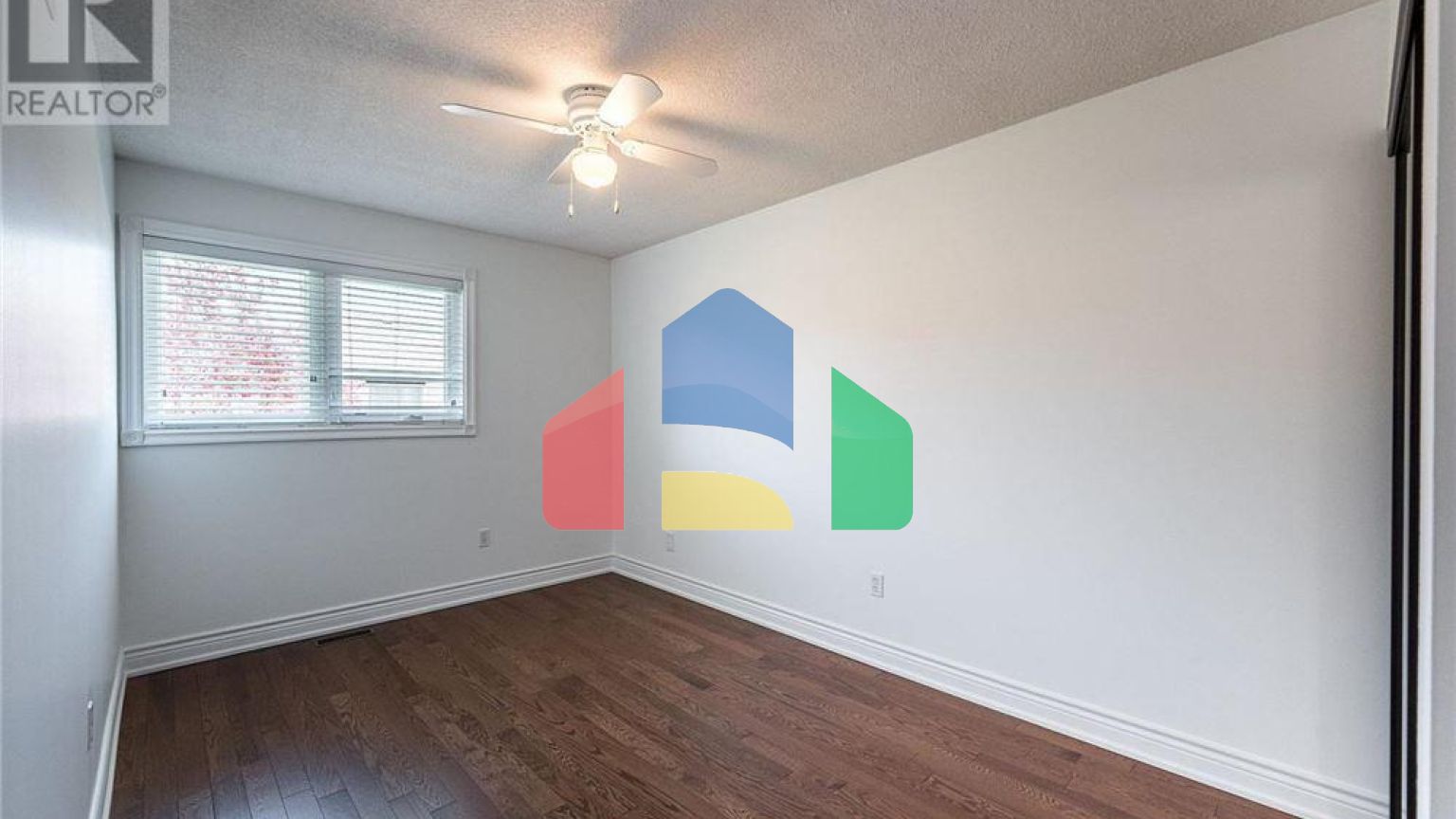 Residential - Single Family Home - Vaughan, Canada - Canada