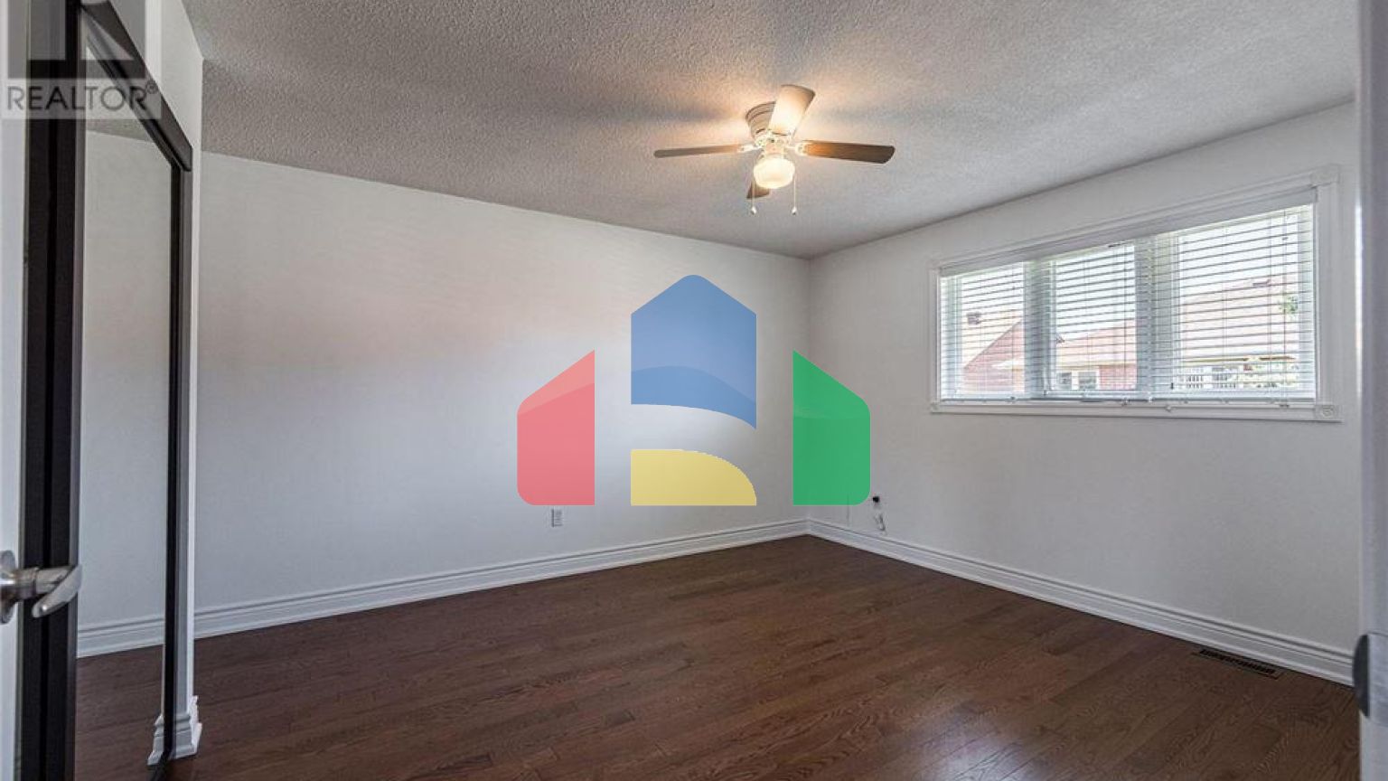 Residential - Single Family Home - Vaughan, Canada - Canada