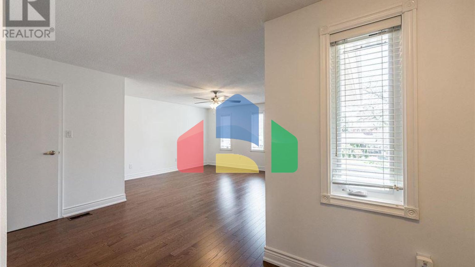 Residential - Single Family Home - Vaughan, Canada - Canada