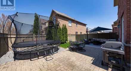 Residential - Single Family Home - Vaughan, Canada - Canada