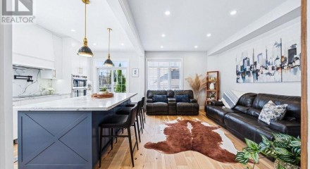 Residential - Single Family Home - Vaughan, Canada - Canada