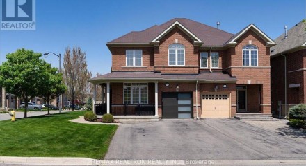 Residential - Single Family Home - Vaughan, Canada - Canada