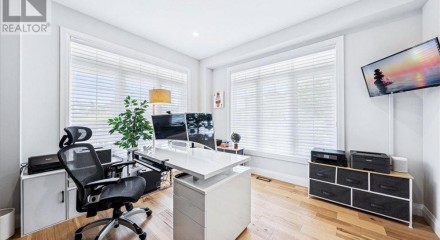 Residential - Single Family Home - Vaughan, Canada - Canada